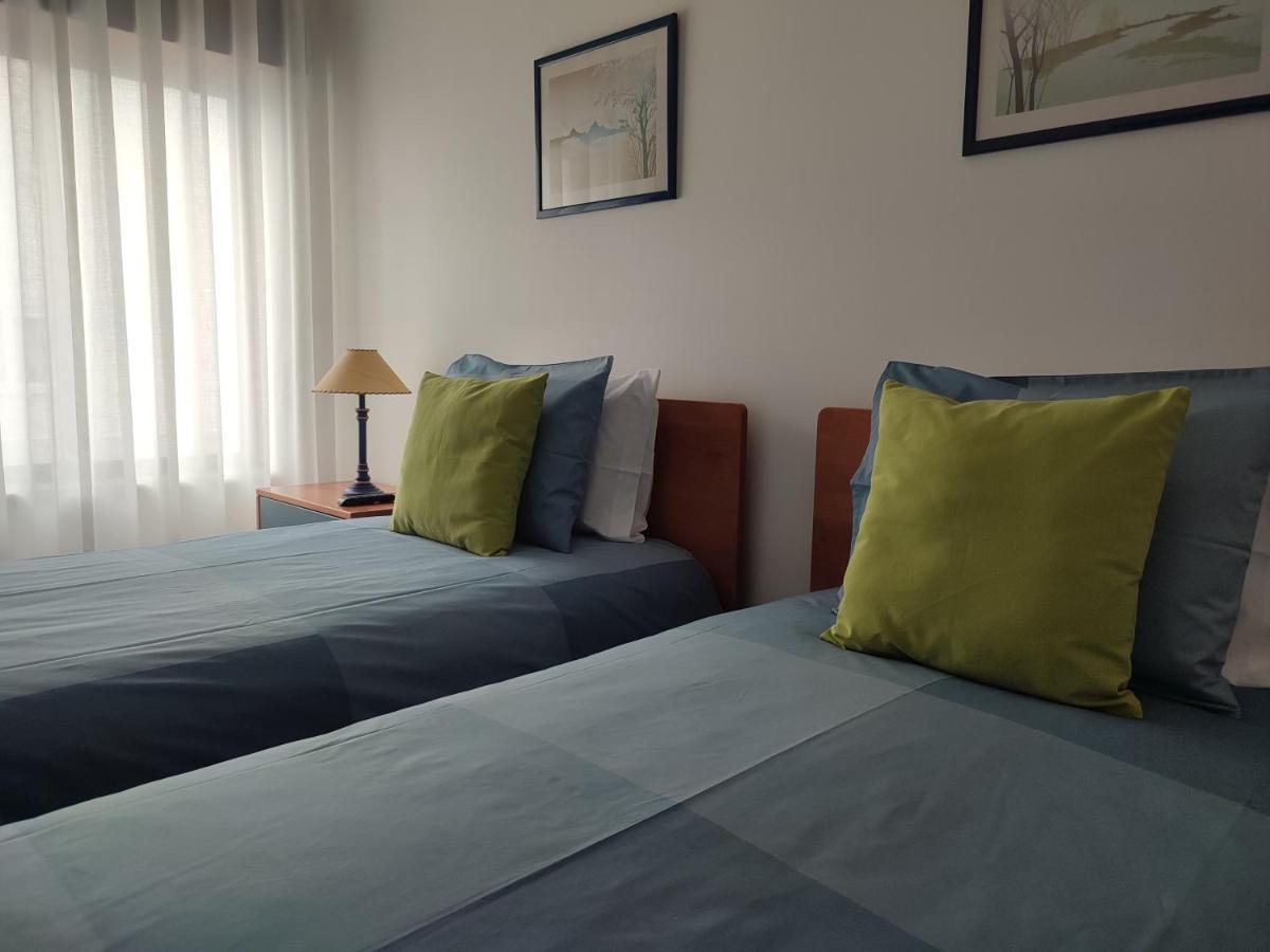 Blue Boat House - The Atlantic Breeze Apartment Nazare Luaran gambar